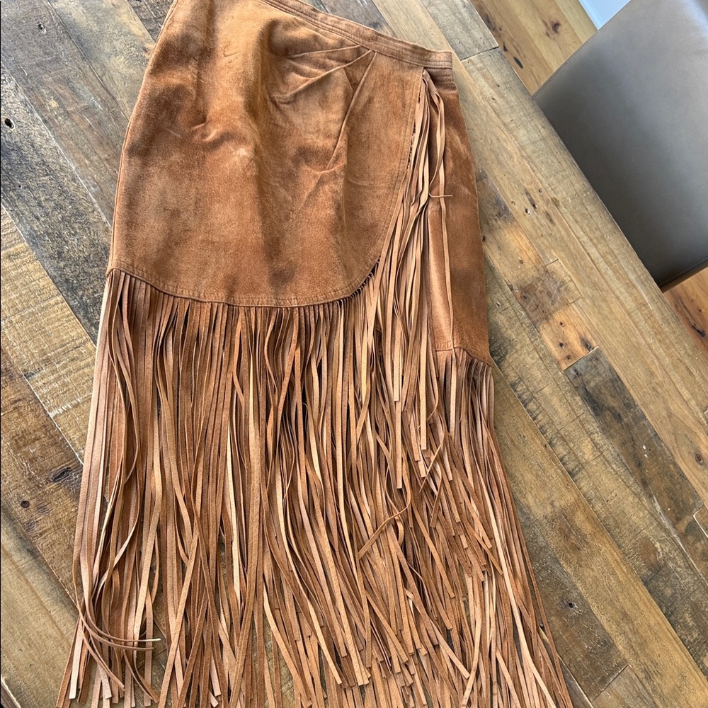Women’s fringed leather skirt